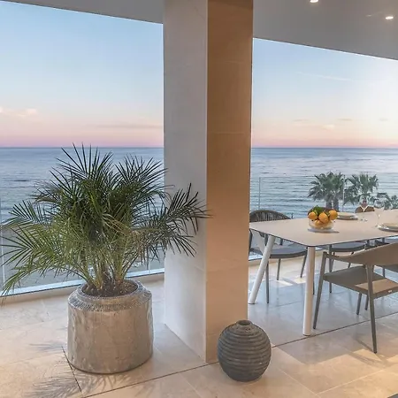 Apartamento Unico, Elegante Y Sofisticado Estepona